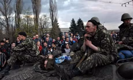 Các cuộc giao tranh trên lãnh thổ các khu vực Donetsk và Luhansk do Kiev kiểm soát vẫn tiếp diễn, tại một số nơi Quân đội Ukraine đang chống trả quyết liệt và tiếp tục thực hiện các cuộc tấn công bằng pháo vào lãnh thổ của DPR và LPR.