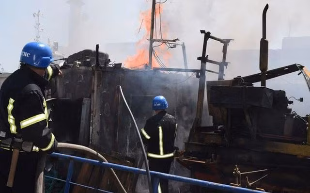 Tờ Svpressa cho biết, “thỏa thuận ngũ cốc” đã mang lại cho vùng Odessa một số loại quyền miễn trừ. Tuy nhiên tình báo Nga cho rằng, nhiều kho lưu trữ ngũ cốc tại Odessa là các kho chứa vũ khí; trong đó có UAV và thuyền không không người lái tự sát.