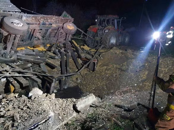 Hai tên lửa phòng không của Ukraine đã bay vào lãnh thổ Ba Lan và gây căng thẳng trong cộng đồng quốc tế. Có thông tin cho rằng, nguyên nhân khiến tên lửa Ukraine bay vào Ba Lan và phát nổ khiến người dân Ba Lan thiệt mạng, là do tên lửa phòng không Ukraine mất kiểm soát trong quá trình đánh chặn tên lửa Nga. 