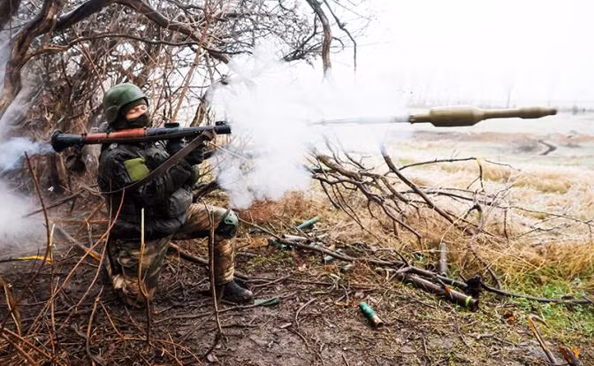 Chasov Yar là một trong những pháo đài kiên cố nhất ở Donbass của Lực lượng Vũ trang Ukraine, các trận đánh vào thành phố này bắt đầu vào tháng 4 năm nay, sau khi chiến dịch phản công mùa hè năm 2023 của AFU kết thúc thất bại.