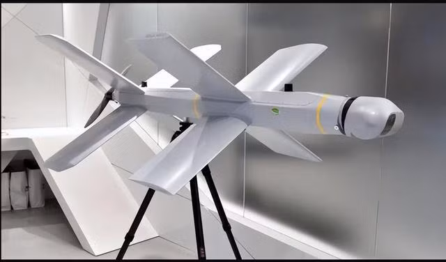 Khi nhắc đến "Kalashnikov", đầu tiên mọi người sẽ nghĩ đến dòng súng trường tấn công "AK" mà hãng sản xuất và danh tiếng toàn cầu lâu đời của hãng trong lĩnh vực vũ khí hạng nhẹ. Bước vào lĩnh vực UAV và cho ra đời nhiều loại sản phẩm mới thực sự gây ngạc nhiên, khẳng định uy tín của công ty Kalashnikov trong việc phát triển các loại vũ khí mới.