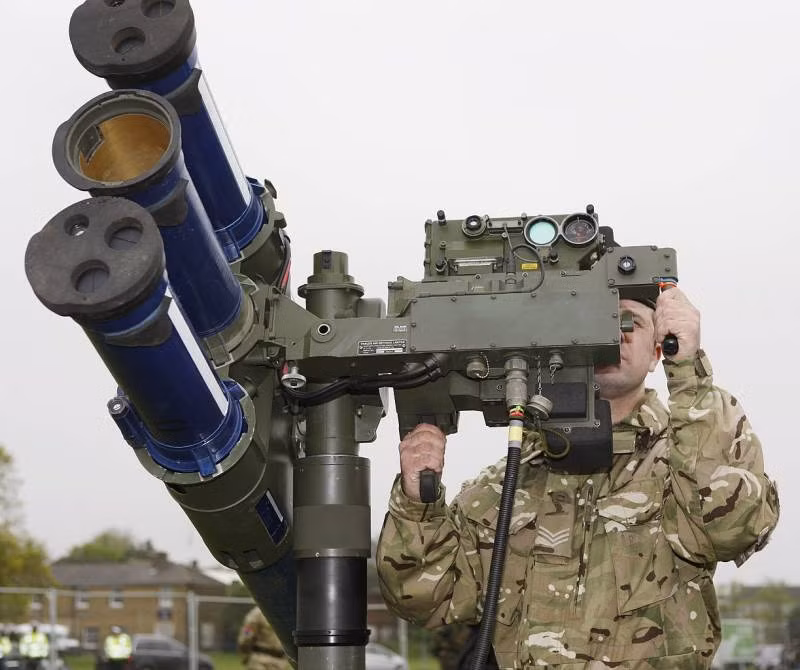 Những tổ hợp MANPADS Starstreak được đặt nhiều kỳ vọng rằng chúng sẽ có thể đối phó với mối đe dọa tầm thấp từ Không quân Nga. Nhưng giờ đây, rõ ràng là MANPADS Starstreak của Anh đã không đáp ứng được kỳ vọng và cho thấy hiệu quả cực kỳ thấp.