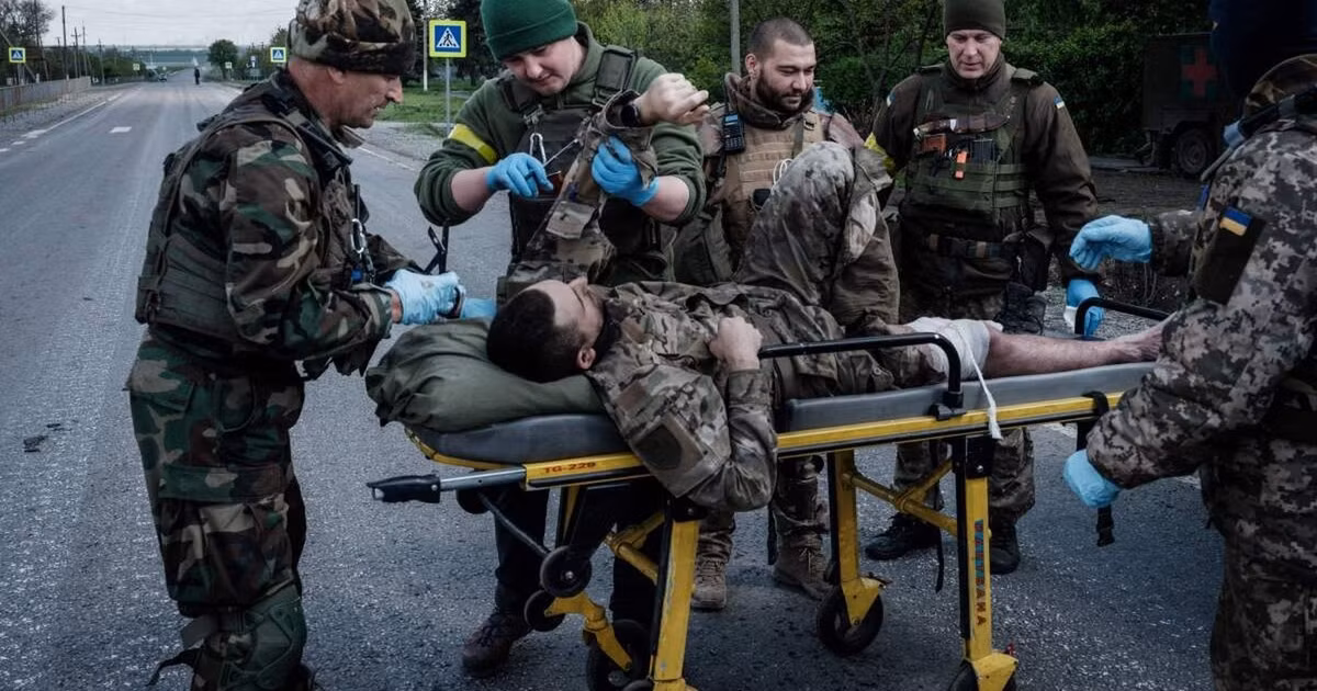 Trong khi các nguồn tin phương Tây và Nga ngày càng nhất trí rằng, Ukraine đã điều một số lượng lớn lính nghĩa vụ tham chiến, với việc huấn luyện và chuẩn bị không đáng kể, dẫn đến tỷ lệ thương vong cực cao tới 80-90% và thời gian tham chiến ở chiến trường được đo bằng giờ. Do vậy khả năng chiến đấu của Lữ đoàn 47 được Ukraine coi là có giá trị hơn nhiều. 