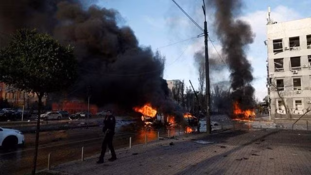 Gần đây, quân đội Nga đã tiến hành các cuộc không kích vào Ukraine, gây thiệt hại nghiêm trọng cho cơ sở hạ tầng nước này. Tổng thống Ukraine Zelensky cũng đã khẩn thiết yêu cầu Mỹ và phương Tây giúp đỡ các hệ thống phòng không hiện đại, để chống lại các cuộc tập kích của Nga. 