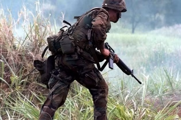 Điều đáng chú ý là cuộc tấn công của quân đội Ukraine trên sườn thoai thoải của thung lũng sông Mokri Yaly đã bắt đầu từ tháng 7. Điểm xuất phát tiến công của quân đội Ukraine tập trung quân tại thị trấn Velyka Novosilka cùng các làng Makarivka, Rivnopol, Novosilka ở phía bắc chiến tuyến.