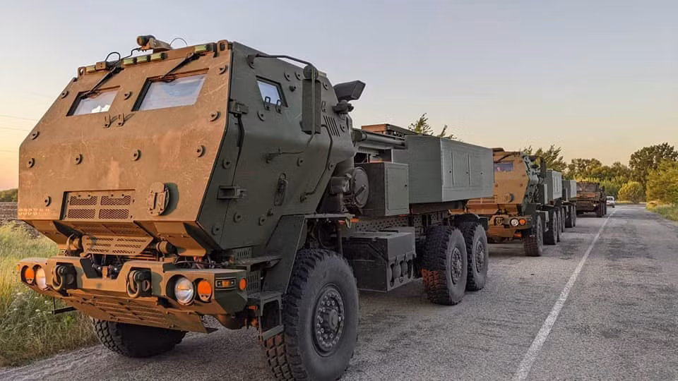Nhưng đến năm thứ hai, mọi chuyện đã thay đổi. Một sĩ quan quân đội cấp cao của Ukraine cho biết: “Mọi chuyện đã kết thúc, Nga đã triển khai hệ thống tác chiến điện tử và HIMARS đã bị vô hiệu hóa hoàn toàn”.