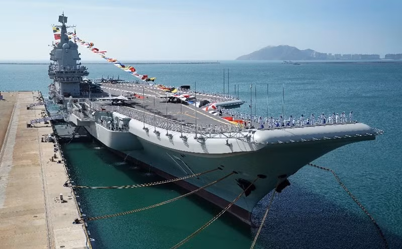 Có thể khẳng định, những tác động chiến lược nếu Trung Quốc sở hữu siêu tàu sân bay chạy bằng năng lượng hạt nhân là rất lớn. Trước hết, nó giúp Hải quân Trung Quốc phương tiện, có khả năng hoạt động liên tục ở vùng biển Thái Bình Dương, Ấn Độ Dương và xa hơn nữa; giảm sự phụ thuộc vào các căn cứ khu vực và trung tâm hậu cần.