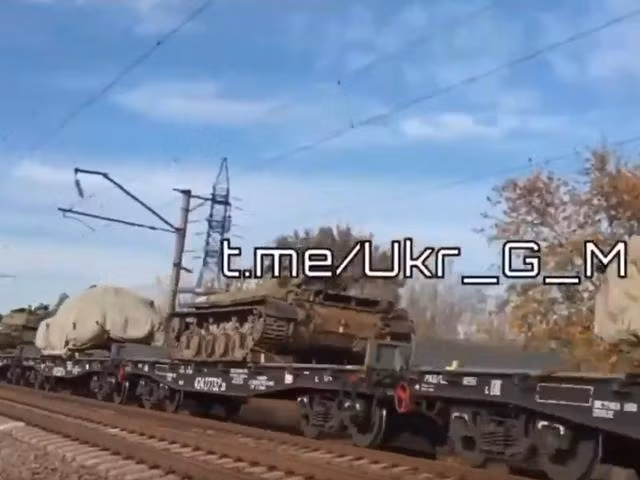Do vậy Nga không thể đưa T-64A của họ trực tiếp ra chiến trường, mà phải đưa và nhà máy sửa chữa và nâng cấp. Chỉ thông qua việc bảo trì và nâng cấp thêm, thì T-64 của Nga mới có thể đạt được tính năng chiến đấu tốt nhất.
