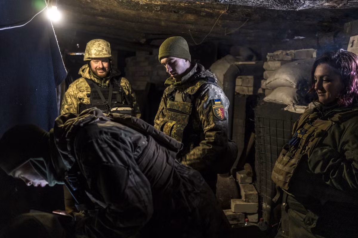 Đối với Quân đội Nga, việc giành quyền kiểm soát Mariupol, đồng nghĩa với việc Nga đã kiểm soát hơn 80% đường bờ biển của Ukraine; nhưng 20% còn lại, vẫn nằm ở khu vực Nikolaev và Odessa.