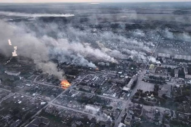 Phản ứng của Quân đội Ukraine trước cuộc tấn công của Quân đội Nga có thể dễ dàng quan sát thấy đó là họ buộc phải điều quân dự bị. Việc này đã làm suy yếu các vị trí của họ ở các khu vực khác của chiến trường Ukraine, từ đó tạo cơ hội cho các cuộc tấn công tiếp theo của Quân đội Nga.