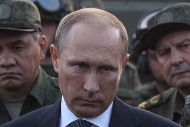 Tổng thống Nga Vladimir Putin nói rằng, Nga sẽ không cho phép bất kỳ mối đe dọa nào từ liên minh quân sự NATO và việc mở rộng hơn nữa của khối quân sự này, về phía biên giới Nga.