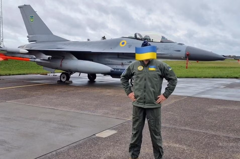 Theo báo cáo, tướng Brown có kế hoạch nhanh đưa số phi công máy bay chiến đấu F-16 đầu tiên của Ukraine, đã hoàn thành huấn luyện vào chiến đấu trong tháng 6. Nhiệm vụ của họ là thử nghiệm hệ thống chiến đấu do Không quân Ukraine xây dựng, buộc lực lượng hàng không tiền tuyến của Nga phải rút lui. 