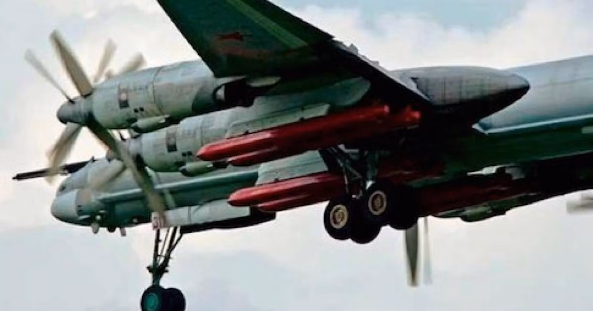 Theo tin tình báo của Quân đội Ukraine, cuộc tấn công ngày 7/6 do Không quân chiến lược của Nga thực hiện, sử dụng máy bay ném bom Tu-95MS Bear, phóng 5 tên lửa hành trình tàng hình KH-101 qua Biển Caspi và lực lượng phòng không Ukraine chỉ đánh chặn được một tên lửa, còn 4 tên lửa KH-101 đánh trúng mục tiêu.