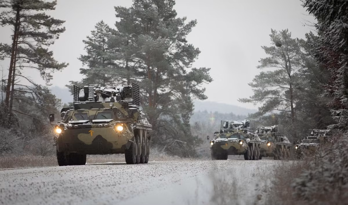 Thứ nhất, quân Ukraine có thể đã nhận được thông tin quân Nga cũng sẽ tấn công vào đây, nên đã điều động trước Lữ đoàn 92 về đồn trú. Thứ hai, Quân đội Ukraine có kế hoạch tiến hành một số cuộc tấn công từ đây. 