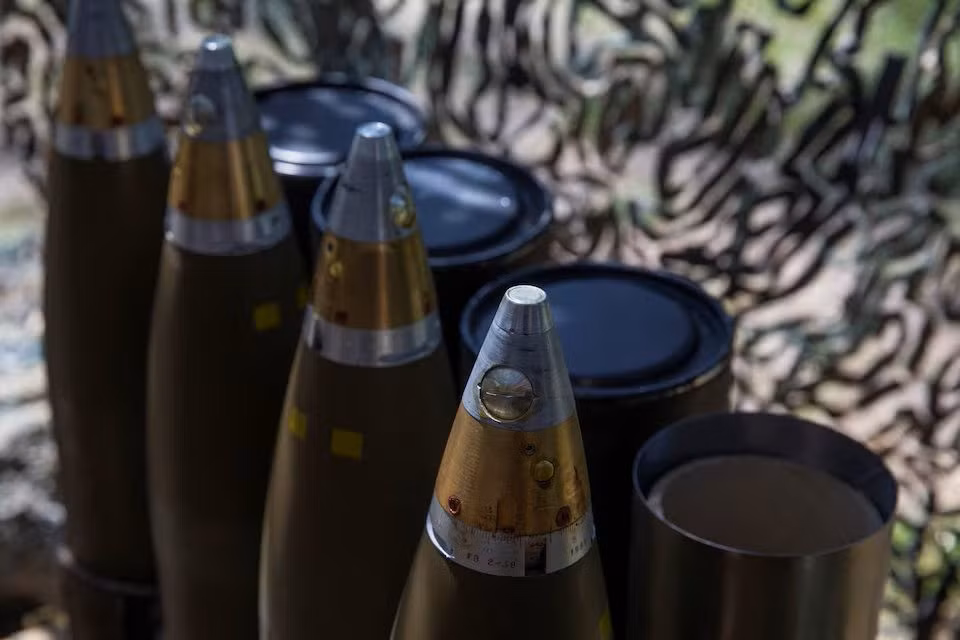 Theo đại diện của Rheinmetall, các loại đạn cải tiến được phát triển có tính đến các yêu cầu hiện đại về độ chính xác và tầm bắn trúng mục tiêu. Nhưng đây rất có thể là những mẫu đạn pháo thử nghiệm, nên việc giao hàng rất có thể sẽ bao gồm từ vài trăm đến vài nghìn viên đạn loại này. 