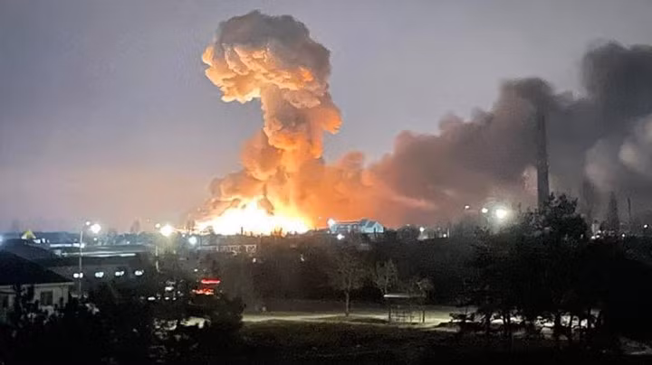 Ukraine đã đánh chặn tất cả tên lửa của Nga, nhưng các vụ nổ vẫn tiếp tục xảy ra ở Kiev và vùng ngoại ô, các mục tiêu quan trọng tiếp tục bị phá hủy và thương vong vẫn xảy ra. Mặc dù Ukraine tuyên bố sẽ đánh chặn tất cả tên lửa hành trình do Nga phóng, nhưng điều khó hiểu là những vụ nổ dữ dội vẫn liên tục được nghe thấy ở Kiev và các vùng ngoại ô.