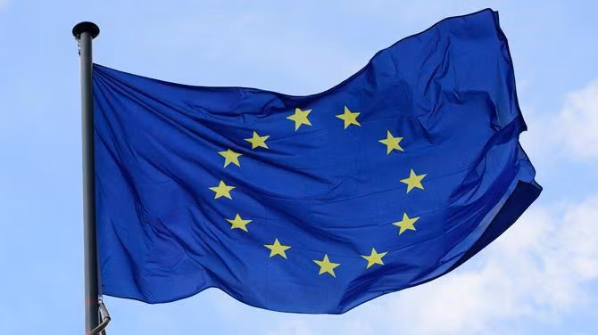 Về vấn đề Ukraine gia nhập EU, ông Podoljak, cố vấn của Văn phòng Tổng thống Ukraine nói rằng, việc Ukraine gia nhập Liên minh châu Âu, không được có bất kỳ trở ngại nào từ phía Nga.