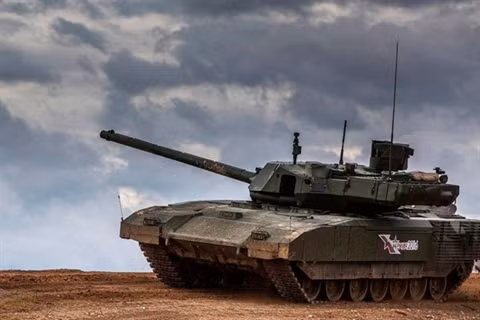 Konovalov kết luận: “T-14 có rất nhiều tính năng mà không loại xe tăng nào có được. Hiện tại, vũ khí tương tự gần nhất với nó, đang được phát triển bởi công ty Nexter của Pháp, hiện đang trong dự án “Hệ thống chiến đấu lục quân tương lai”; 