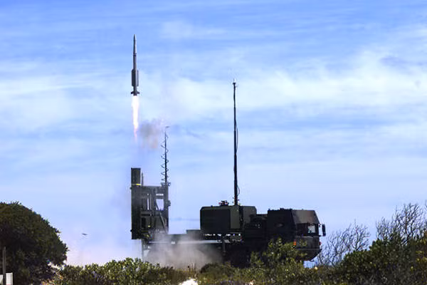 Tên lửa Patriot sẽ giúp được gì cho Ukraine? Ten lua Patriot se giup duoc gi cho Ukraine?