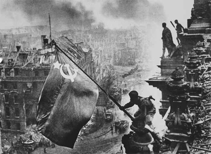 Tại sao Đức đã tới sát ngoại ô nhưng không thể vào tới Moscow - Hình 17 Tai sao Duc da toi sat ngoai o nhung khong the vao toi Moscow-Hinh-17
