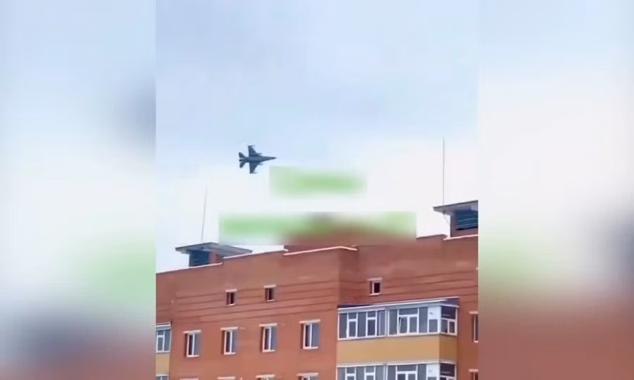 “Thu Sau Den” cua Khong quan Ukraine, huyen thoai F-16 bi pha vo-Hinh-2