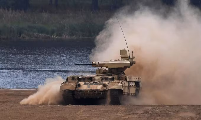 BMPT Terminator đóng vai trò gì trong chiến dịch của Nga tại Ukraine? - Hình 7 BMPT Terminator dong vai tro gi trong chien dich cua Nga tai Ukraine?-Hinh-7