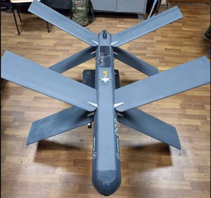 Điều hợp lý là UAV Scalpel có giá rẻ, nó sẽ chủ yếu được sử dụng để chống lại các mục tiêu có giá trị chiến thuật thấp hơn, như xe vận tải hay các hỏa điểm, thậm chí là sinh lực ẩn lộ… Nếu sử dụng UAV Lancet chống lại các mục tiêu này thực sự là hơi lãng phí. 