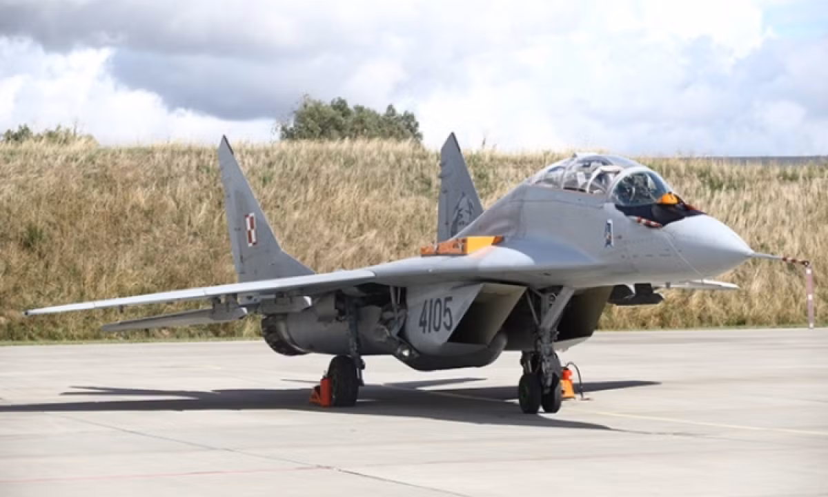Ông Katcher nói với giới truyền thông: "Hiện tại chúng tôi chưa bàn giao MiG-29 cho Ukraine, nhưng chúng tôi sẵn sàng làm điều đó. Chúng tôi đang thảo luận với các đối tác NATO về cách thực hiện điều này. Trong vài tuần tới, một phái đoàn Ukraine sẽ đến Slovakia và chúng tôi sẽ làm việc cùng với những người bạn Mỹ của chúng tôi để biến điều này thành hiện thực".