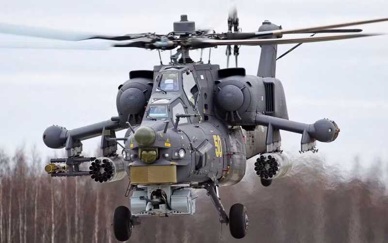 Về khả năng trinh sát, Mi-28N còn có hệ thống trinh sát điện tử tiên tiến, có thể thu thập và truyền thông tin tình báo trong thời gian thực; cung cấp cho người chỉ huy nhận thức toàn diện về tình hình chiến trường.