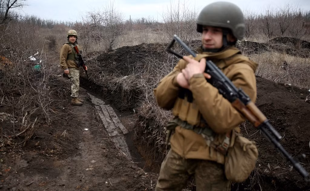 Việc Quân đội Ukraine sử dụng máy bay không người lái TB2 ở Donbass, đã gây ra mối đe dọa rất nghiêm trọng đối với lực lượng của các nước cộng hòa tự xưng, vì khả năng của các hệ thống phòng không của DPR và LPR không đủ để bắn hạ các UAV này.