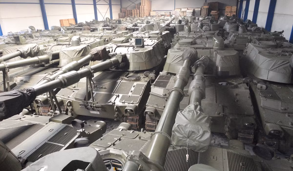 Tổng số có 14 khẩu pháo M109A3GNM được Quân đội Na Uy nâng cấp từ phiên bản M109A3GN vào năm 2007 và chỉ số này còn trong biên chế, số còn lại được đưa vào kho niêm cất. Gói nâng cấp bao gồm hệ thống liên lạc nội bộ và các hệ thống định vị và dẫn đường mới. 