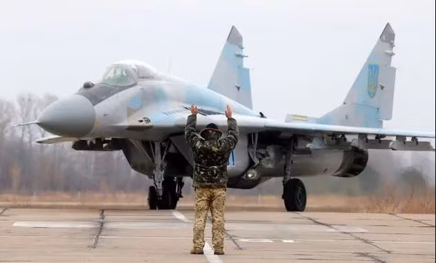 Nhưng chỉ với số máy bay chiến đấu MiG-29 ít ỏi còn lại, Không quân Ukraine có thể gây ra thiệt hại “đáng kể” cho Hải quân Nga, với sự hỗ trợ kỹ thuật và tin tức tình báo của khối NATO.