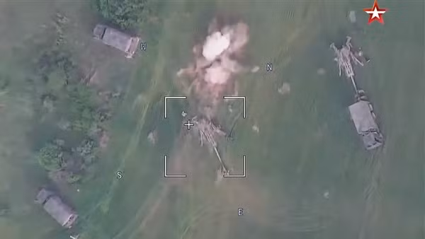 Lúc đầu, Quân đội Nga đã phải hứng chịu nhiều thiệt hại từ lựu pháo M777, nhưng Quân đội Nga đã nhanh chóng điều chỉnh chiến thuật của mình. Ngoài ra, Nga cũng nắm được khả năng cơ động chậm của loại pháo này và triển khai một số lượng lớn UAV, tại các khu vực mà lựu pháo M777 hoạt động.