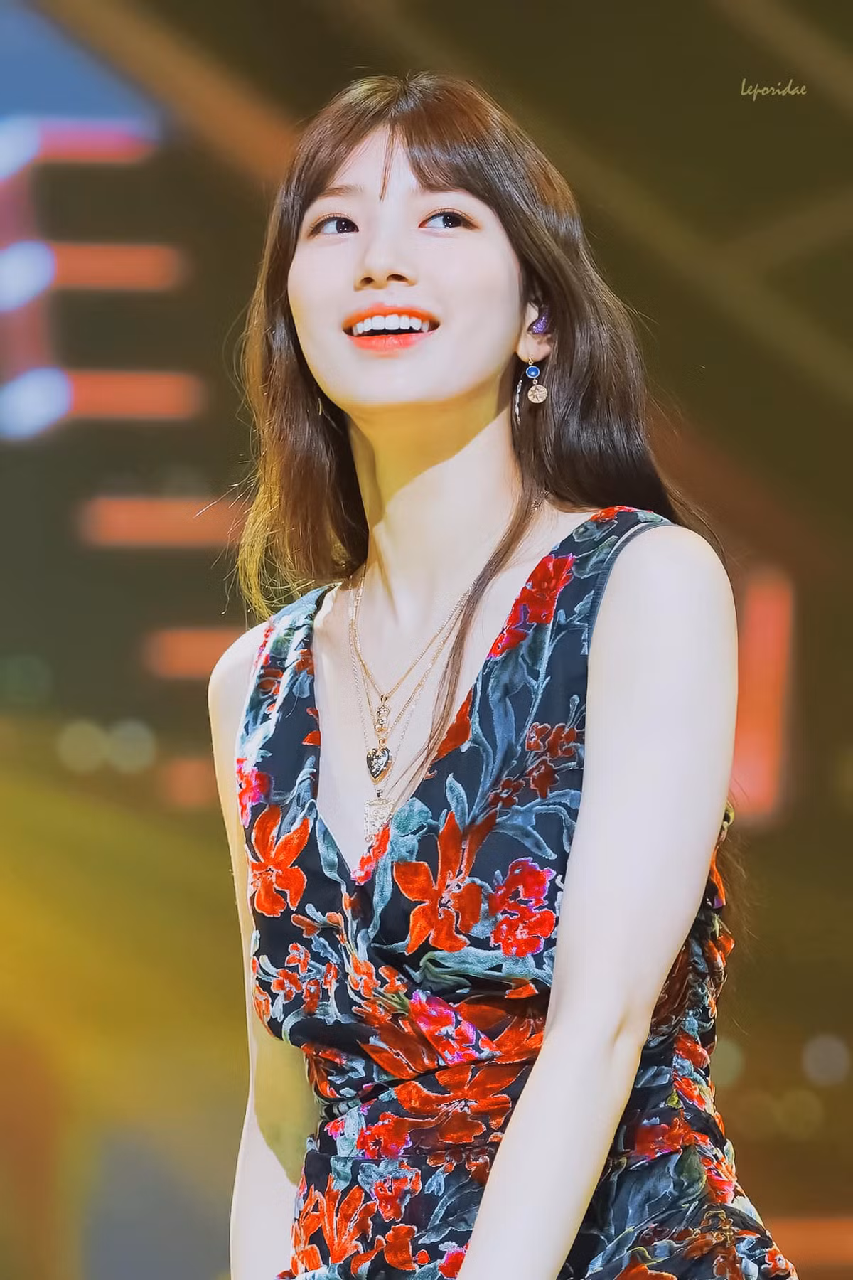 Được biết, Suzy cũng duy trì chế độ ăn nhiều hoa quả, uống nhiều nước.