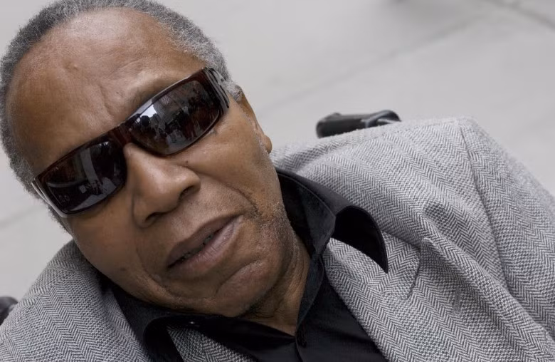 “Bố già” ma túy Frank Lucas sinh tại La Grange, Bắc California (Mỹ) được biết tới những phi vụ buôn lậu ma túy trái phép từ Tam giác vàng.