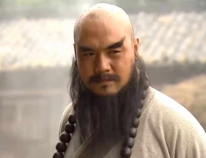 Sau khi gây ra cái chết của Trịnh Đồ, Lỗ Trí Thâm bỏ trốn. Trên đường chạy trốn, ông tình cờ gặp lại cha con Thúy Liên khi họ ở trong phủ của Triệu viên ngoại. Lúc này, Thúy Liên đã là thiếp của Triệu Viên ngoại nên muốn cách giúp ân nhân đã cứu cha con mình.
