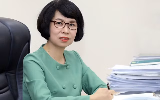 Chan dung tan Tong Giam doc Thong tan xa Viet Nam