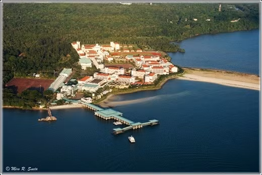 2. Đảo Tekong, Singapore: Có thể bạn còn chưa nghe đến cái tên đảo Tekong, huống chi là những câu chuyện ma quái ở nơi đó phải không? Tuy nhiên, hầu như người dânSingapore nào cũng đều biết rất rõ về sự đáng sợ của hòn đảo này.