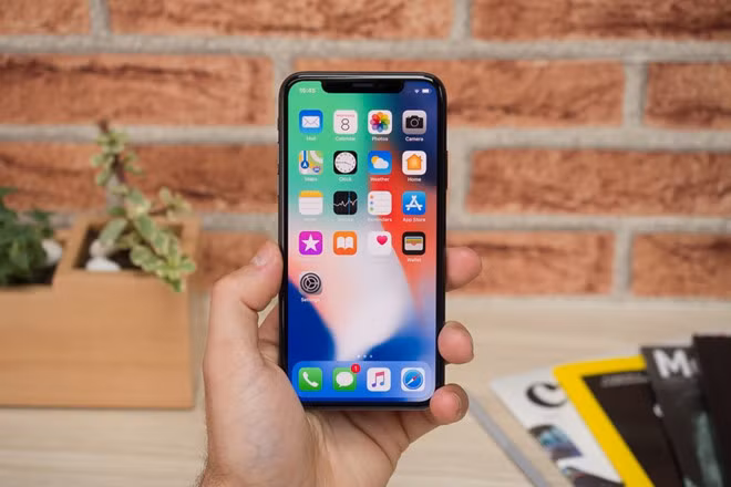 Apple bất ngờ bán lại iPhone X với giá rẻ hơn Apple bat ngo ban lai iPhone X voi gia re hon