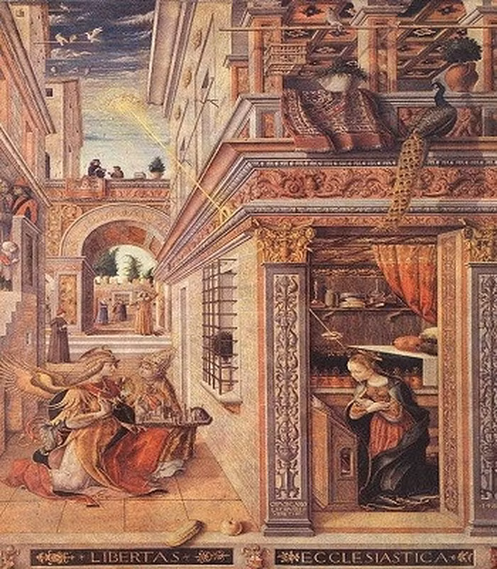 Kiệt tác hội họa có tên "Truyền tin với Thánh Emidius" của danh họa Carlo Crivelli vẽ năm 1486 cũng được biết đến nhiều.