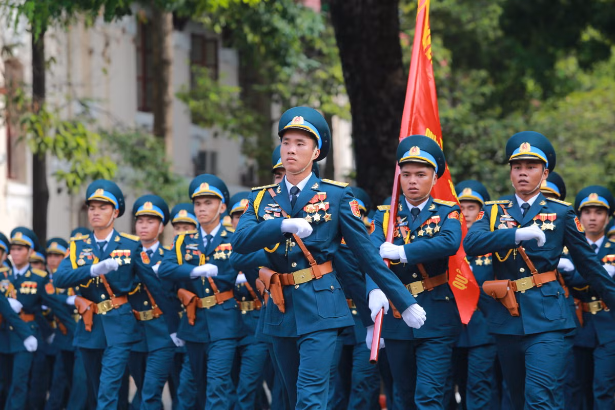 Khối sỹ quan Quân chủng Phòng - Không quân.