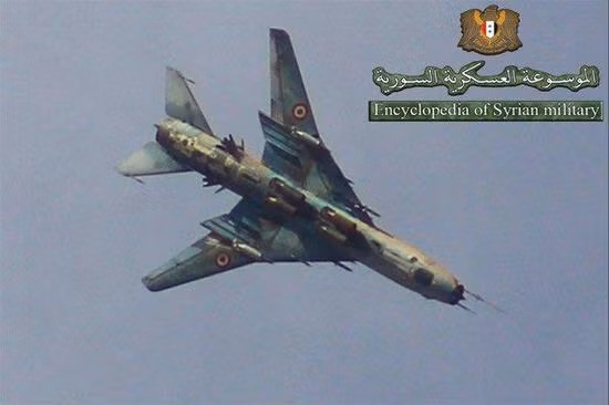 Những chiếc tiêm kích bom Su-22M4 đã góp phần quan trọng trong việc hỗ trợ hỏa lực cho các đơn vị bộ binh chiến đấu với lực lượng phiến quân, trong suốt cuộc nội chiến; trong bức ảnh chụp này cho thấy, chiếc Su-22M4 được trang bị 6 bom phá loại 500 kg, và đây thực sự là nỗi kinh hoàng với phiến quân.