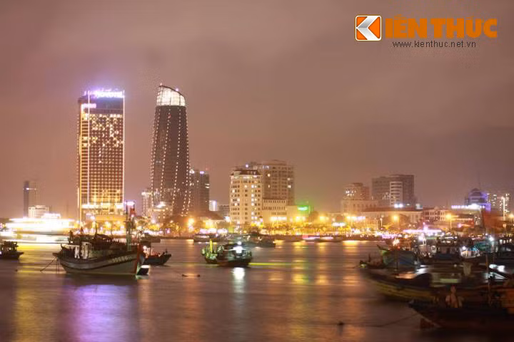 Co nhac si Phan Huynh Dieu duoc ve dat me Da Nang-Hinh-2