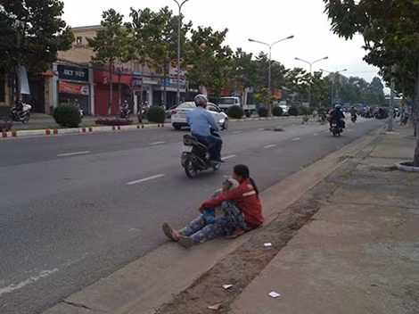 Nhung chieu gia dang benh hoan de xin tien o Bien Hoa-Hinh-2