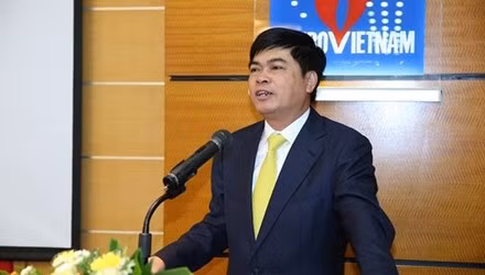 Chan dung Chu tich PVN vua bi cho thoi chuc