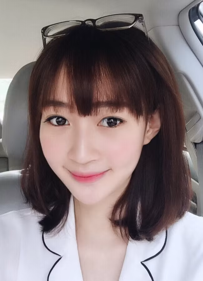 Sun Ht thường xuyên khoe lên mạng xã hội những bức ảnh dễ thương.
