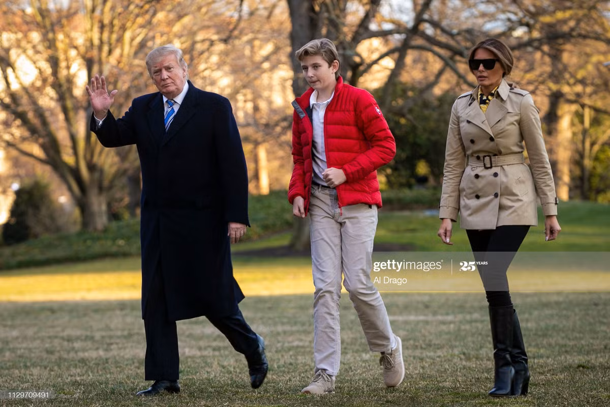 Barron Trump sinh ngày 20/3/2006, là con trai của cựu Tổng thống Donald Trump và bà Melania. Barron đón sinh nhật lần thứ 15 vào ngày 20/3 vừa qua. Ảnh: Getty.