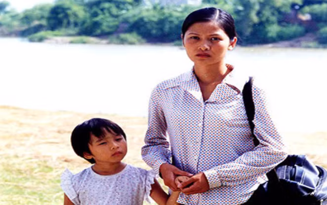 Noi tieng tro lai, Thuy Ha lo dan goc khuat hon nhan