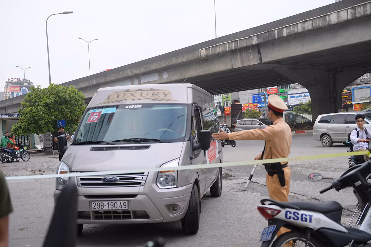 Thông qua hoạt động tuần tra, kiểm soát, xử lý vi phạm, chủ động phát hiện, đấu tranh có hiệu quả với các loại tội phạm hoạt động trên tuyến giao thông đường bộ.