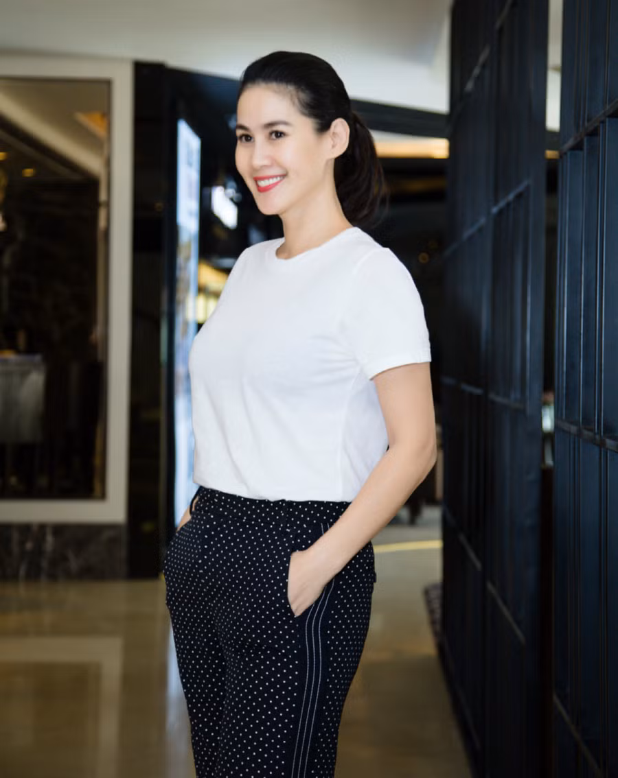 Cuoc doi day dau thuong va vat va it ai biet cua nguoi dep Than Thuy Ha
